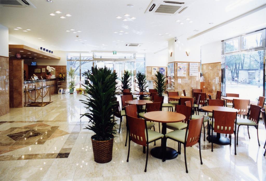 ホテル 東横inn広島平和大通 3*